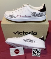 Custom-chaussure-studio seasons